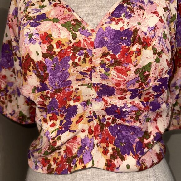 NWT Sienna Sky Puff Sleeve Floral Chiffon Crop Top Blouse Smocked Purple Red Med - Picture 3 of 11